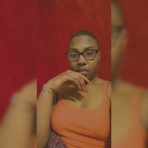 Meet your Posher, Becky